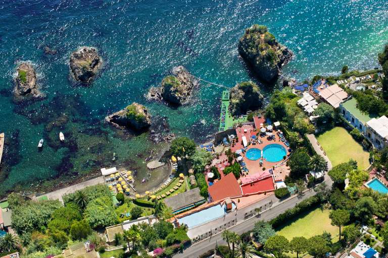 L’Albergo L’Albergo